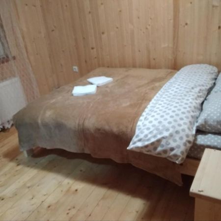 Azart2020 Villa Dilyatyn Exteriör bild